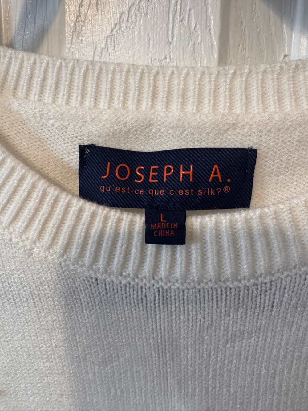 Winter Sale Joseph A Sweater Cream with Pearl Stud Bow Accents Size Large NWTS - Picture 6 of 12